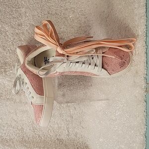 Women's Hey Girl by Corkeys Supernova Sneaker - Size 7